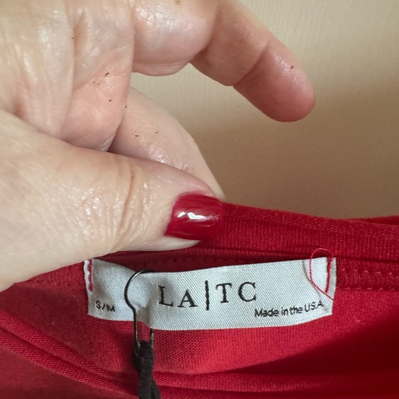 LA / TC Red Paris Chic T-Shirt - Picture 3 of 8